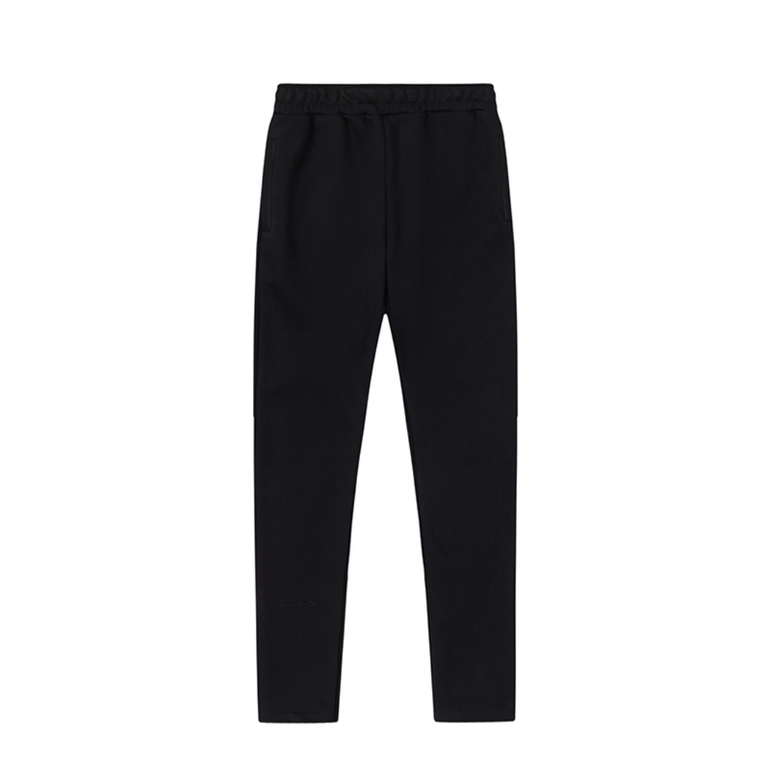 Chándal negro Monogram Syna World