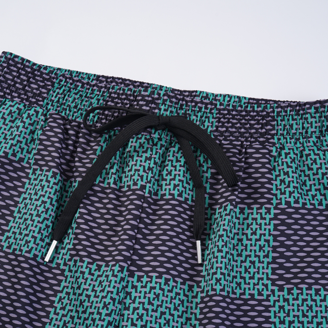 Lv Short set