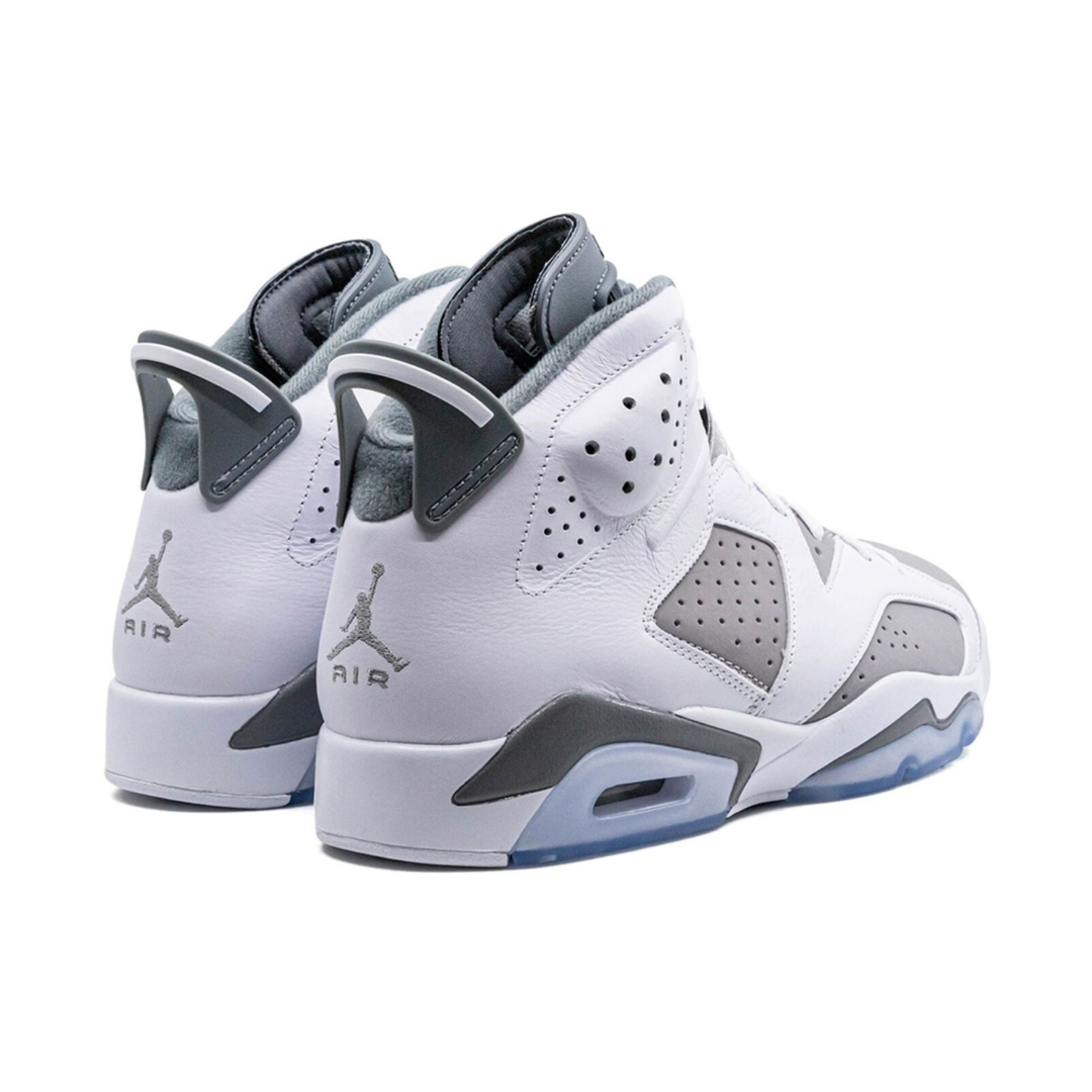 J6 Rétro Gris Froid