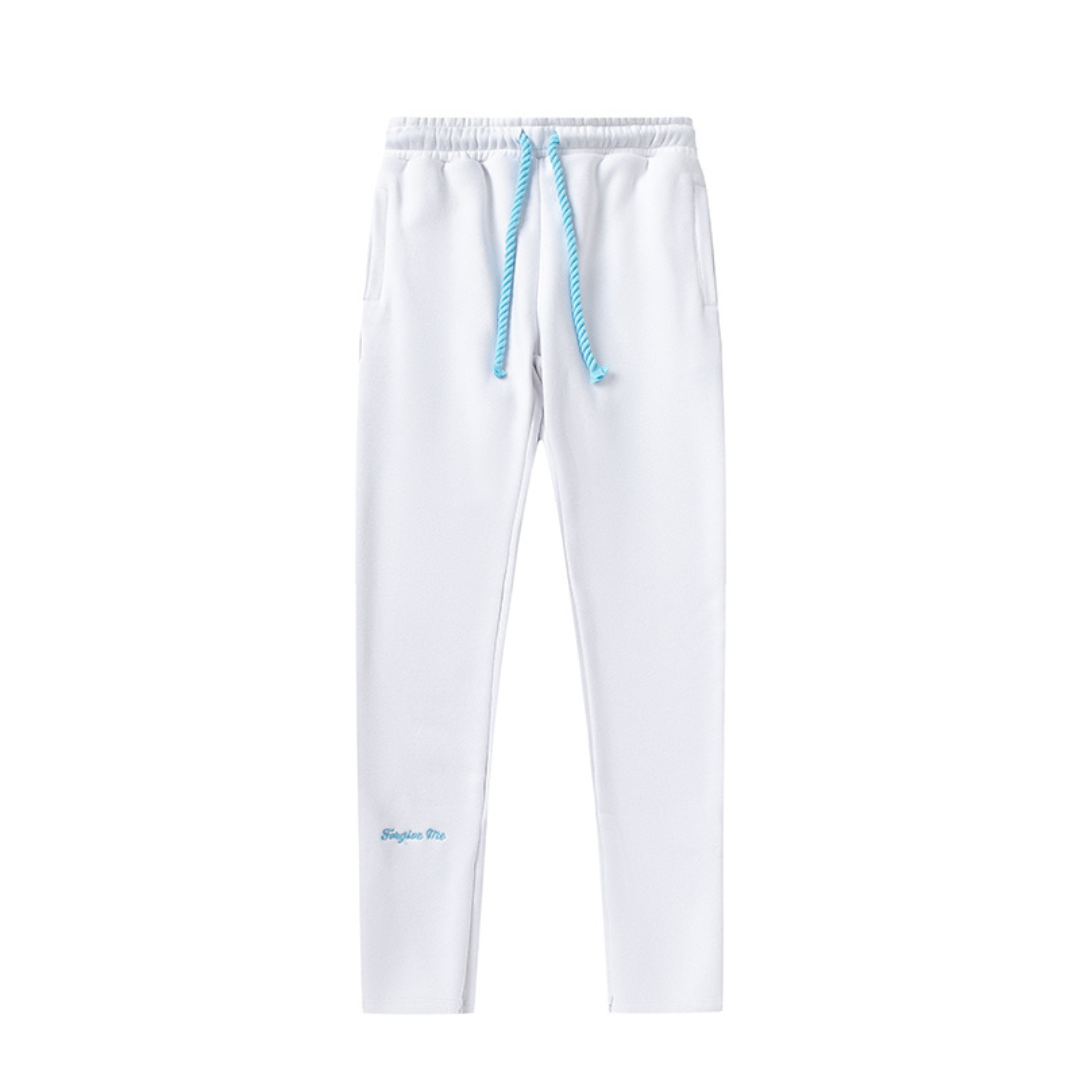 Chándal blanco y azul de Syna World