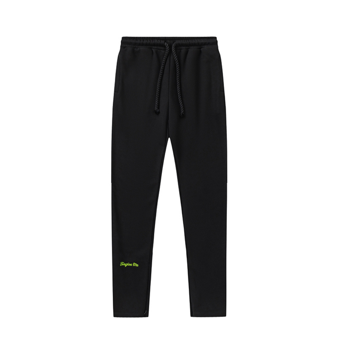 Chándal negro y verde de Syna World