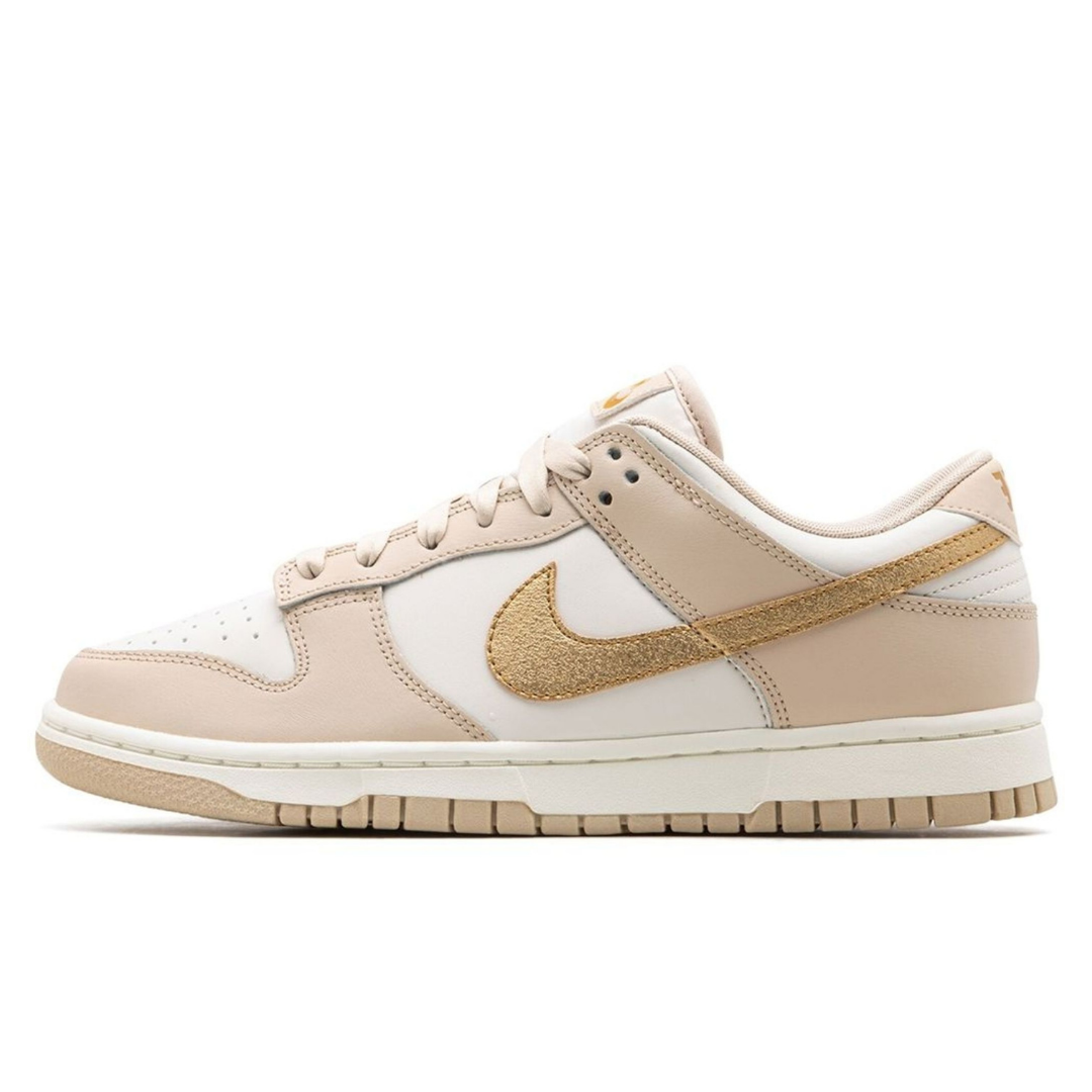 Dunk Low « Phantom Metallic Gold »