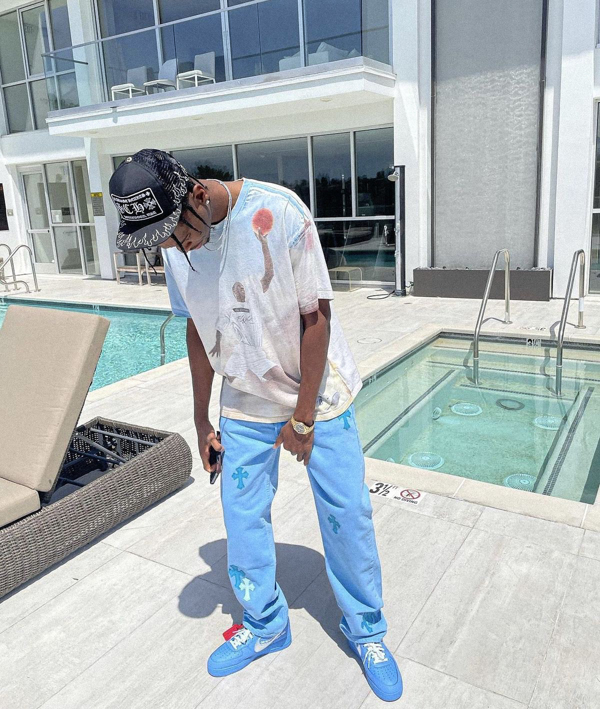 AF1 x Off Bleu Université