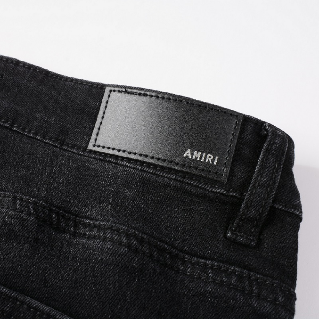 Amr Jeans