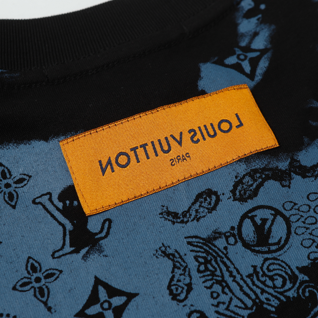 Lv T-shirt