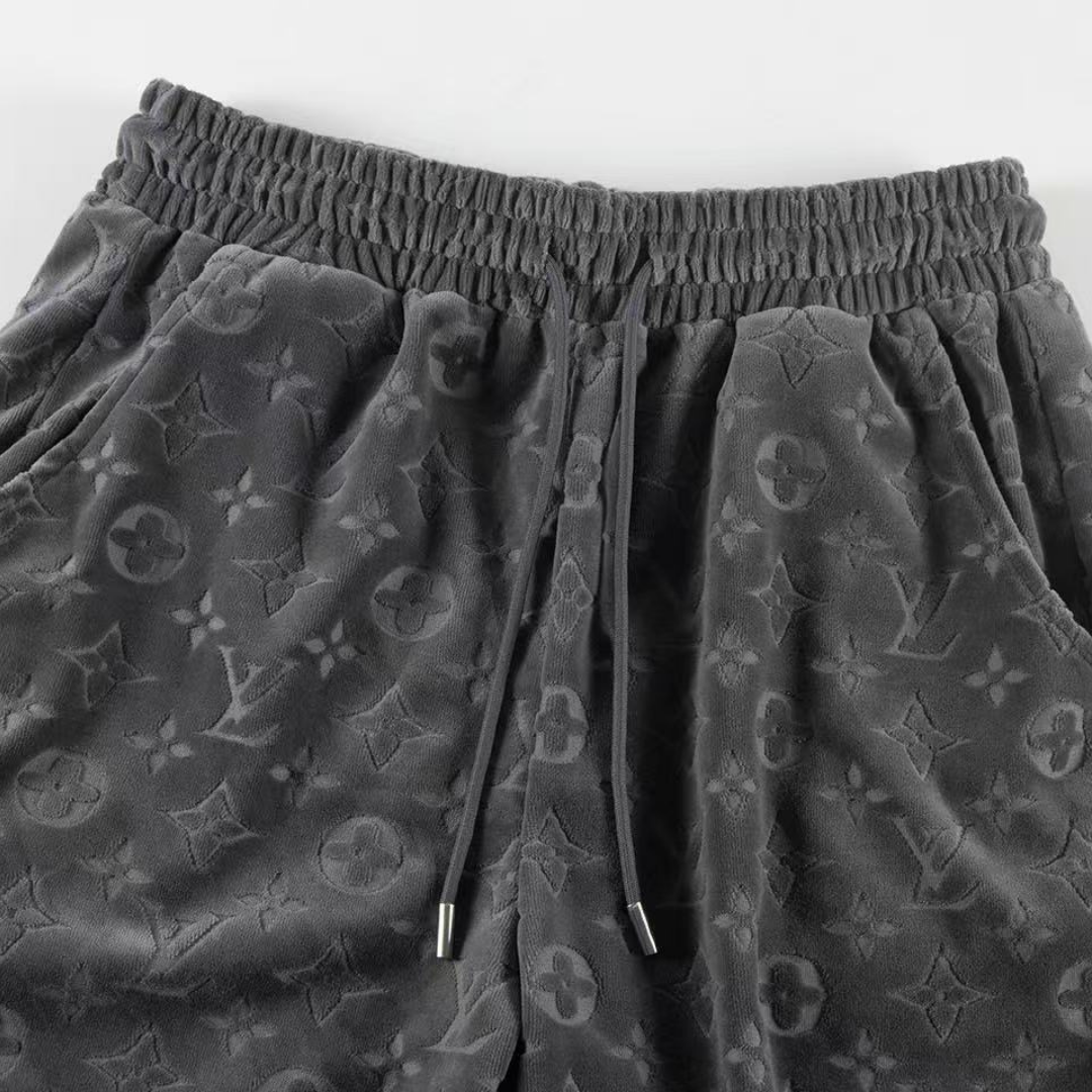 Lv Shorts