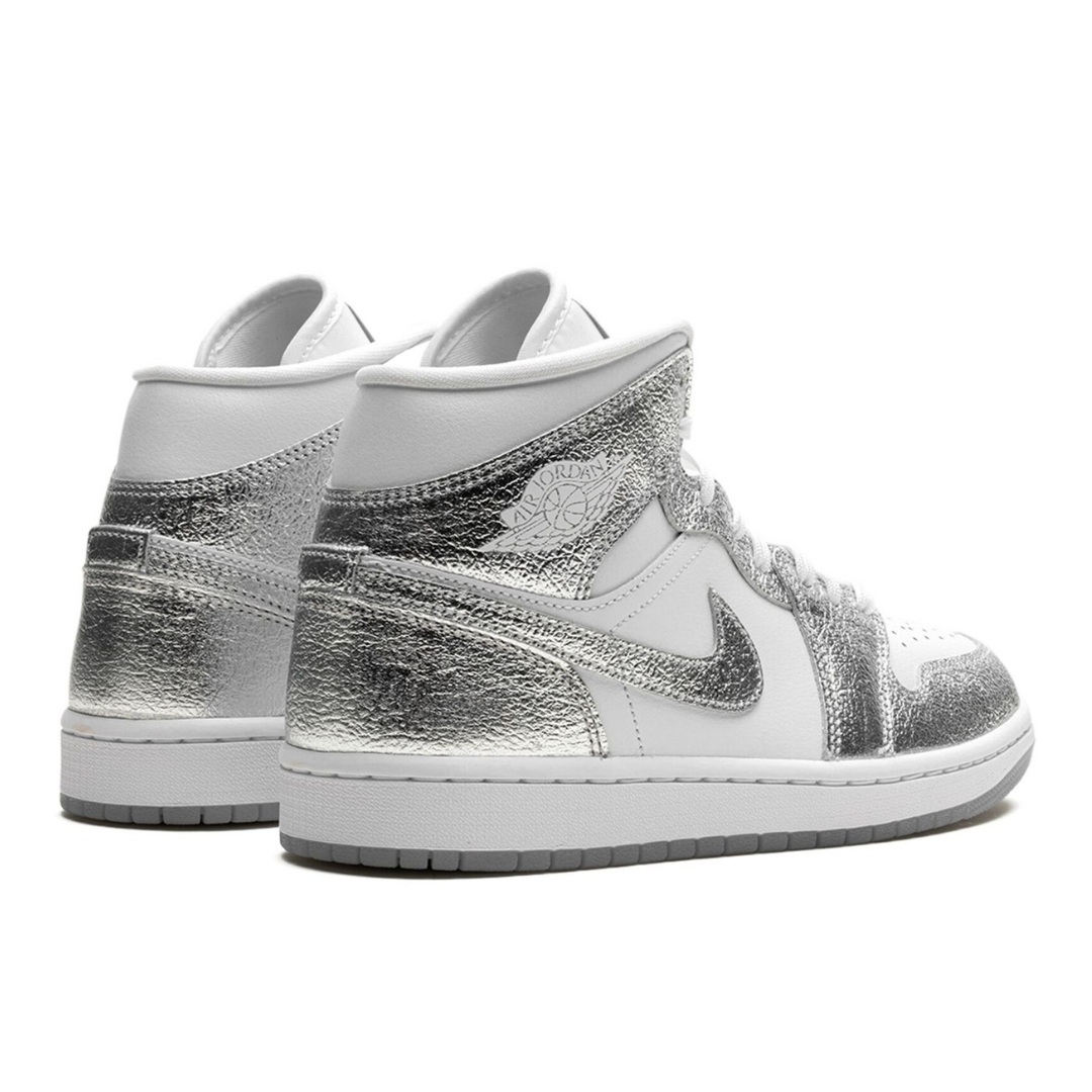 J1 Retro Mid "Plata metalizada"