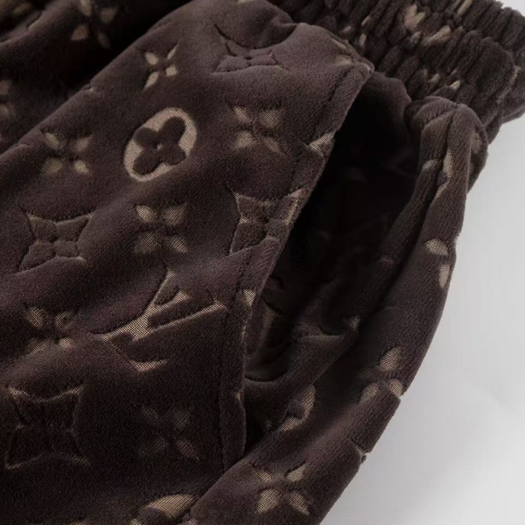 Lv Shorts
