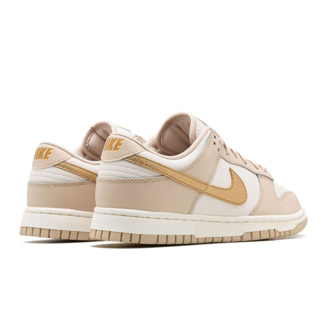 Dunk Low "Phantom Metallic Gold"