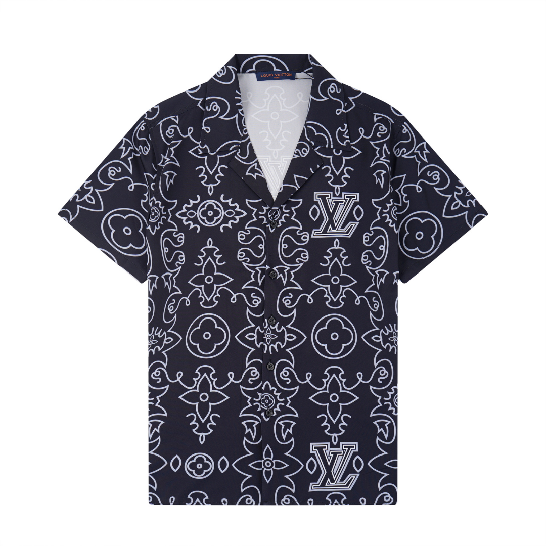 Lv Short set