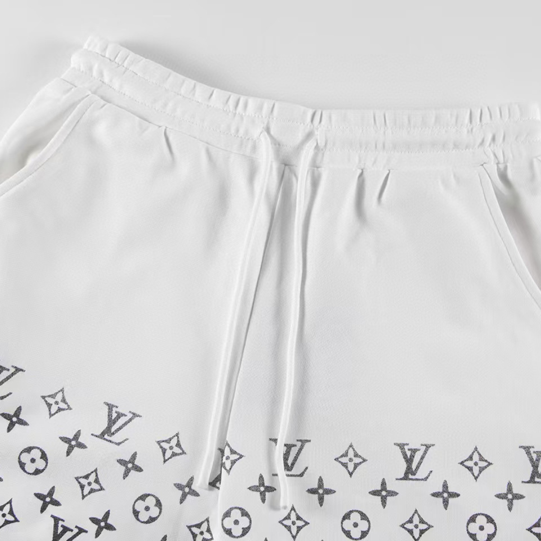 Lv Shorts