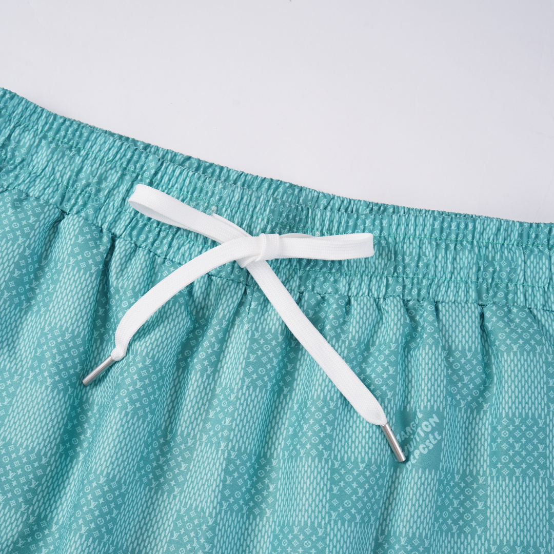 Lv Short set