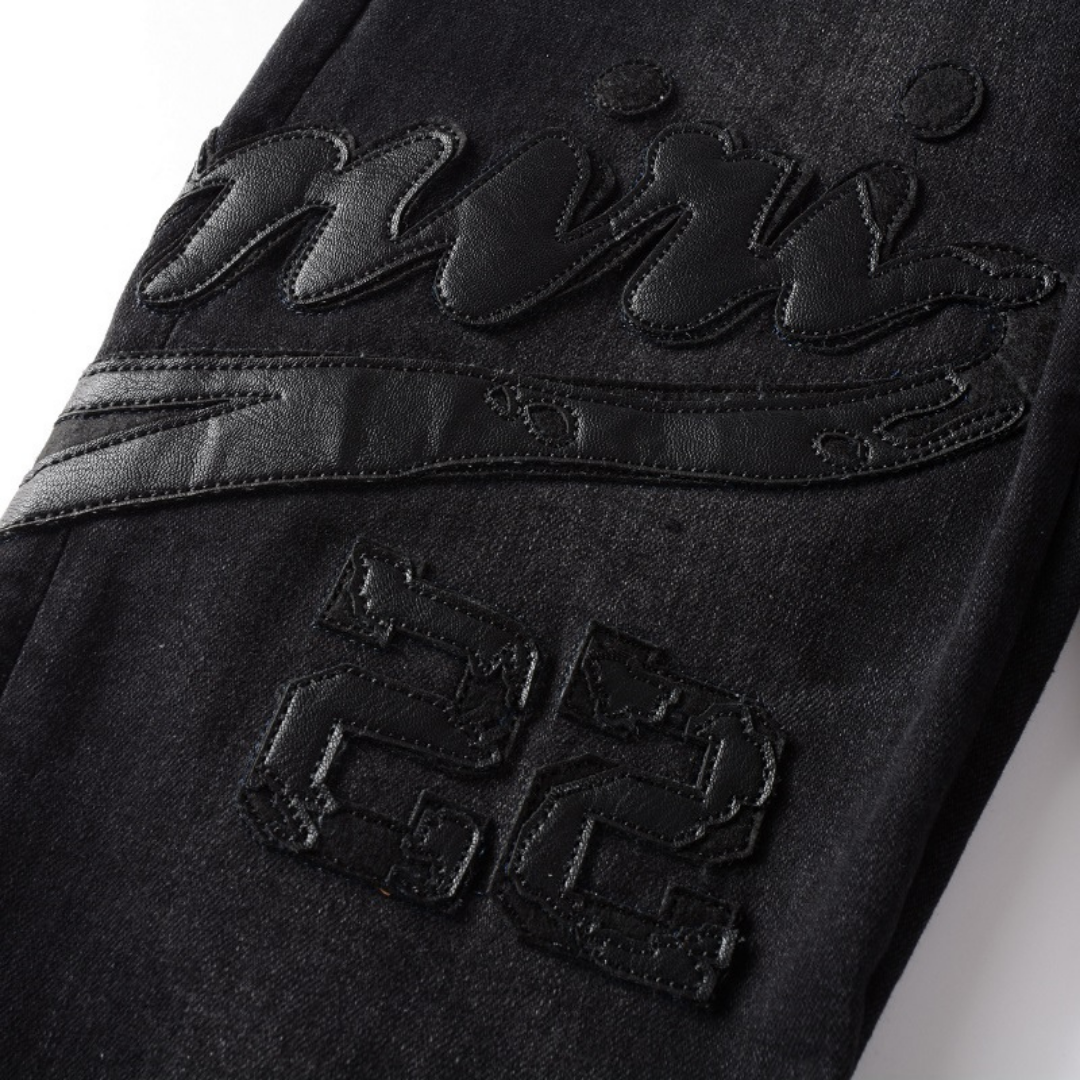 Amr Triple Black Logo Jeans