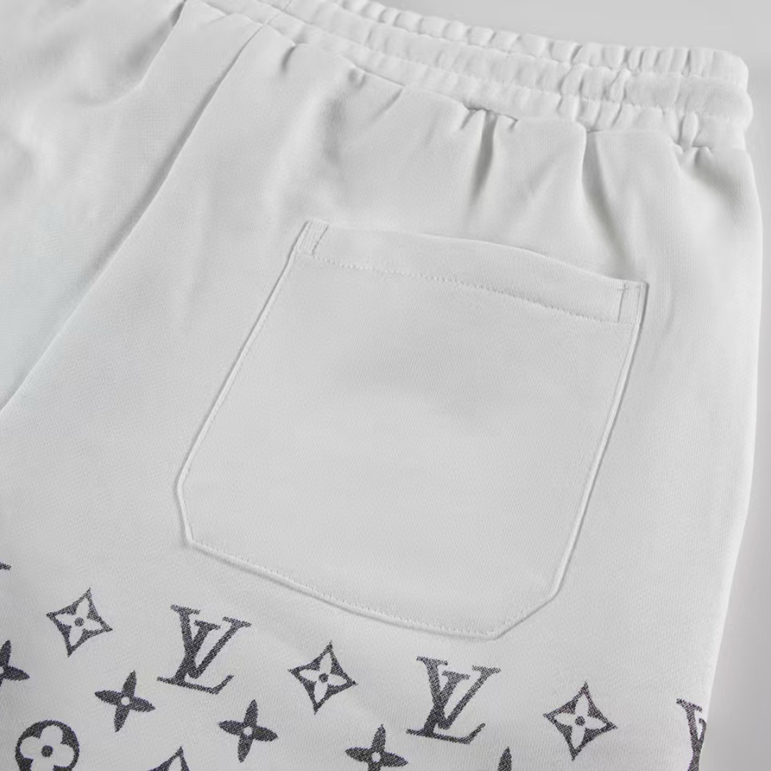 Lv Shorts